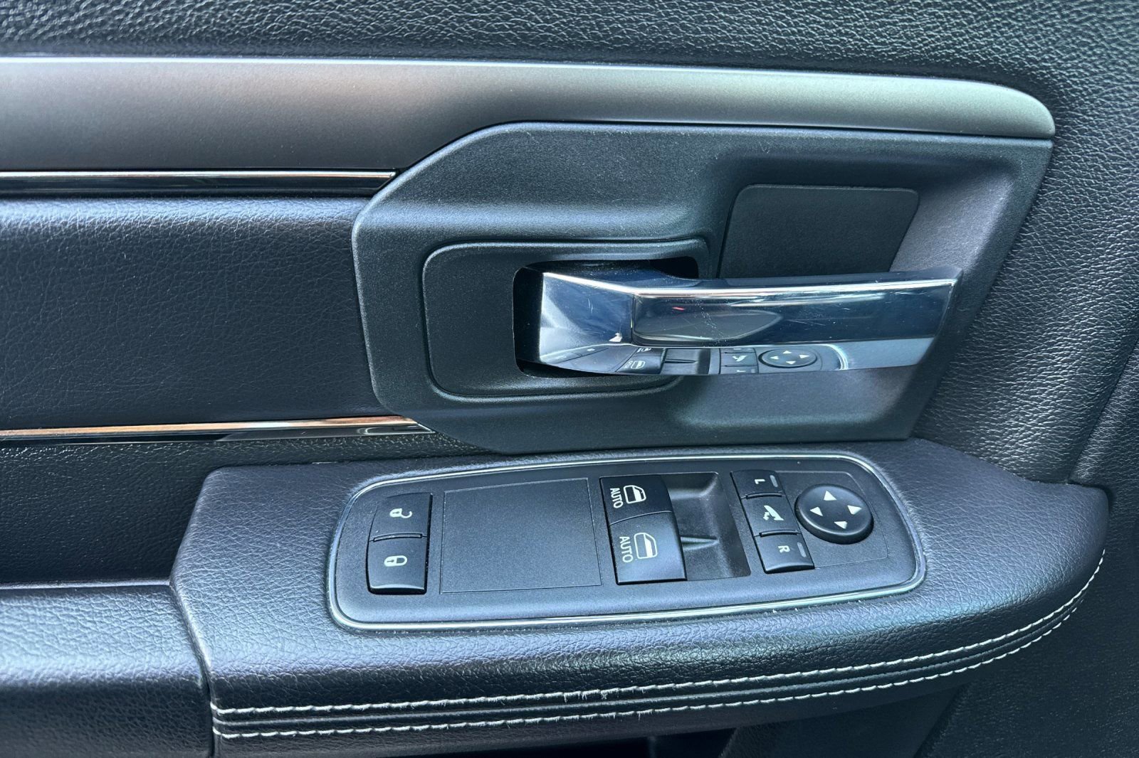 Used 2018 RAM 1500 Sport w/ Convenience Group RWD image 11