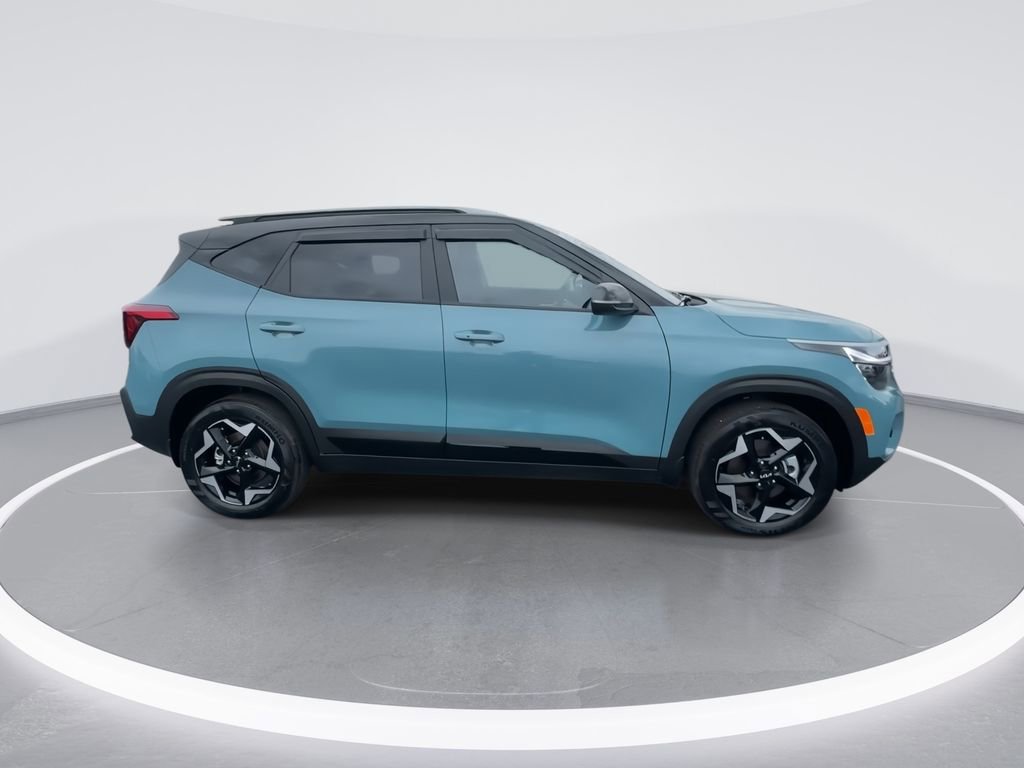 Used 2026 Kia Seltos S image 9