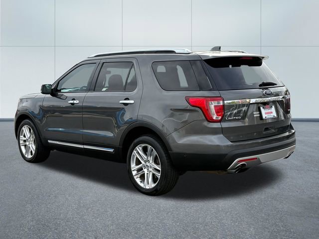 Used 2017 Ford Explorer Limited w/ Equipment Group 301A image 6