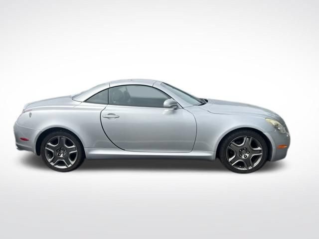 Used 2008 Lexus SC 430 Convertible RWD image 2