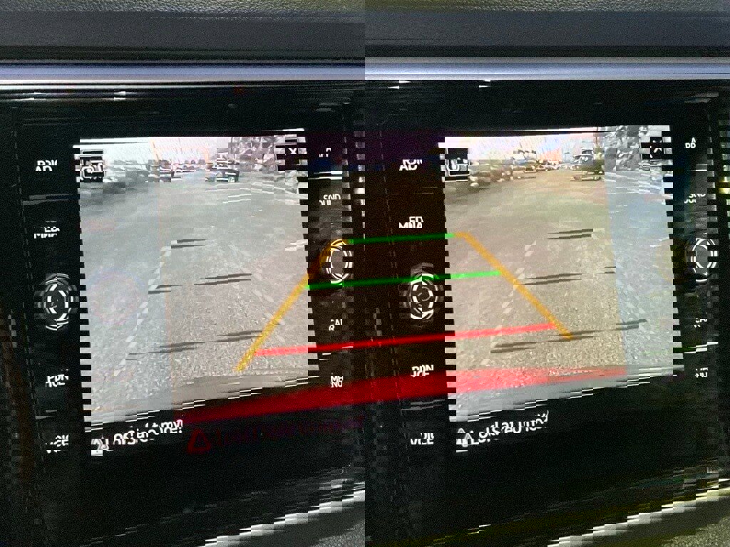 Used 2022 Volkswagen Atlas SE image 19