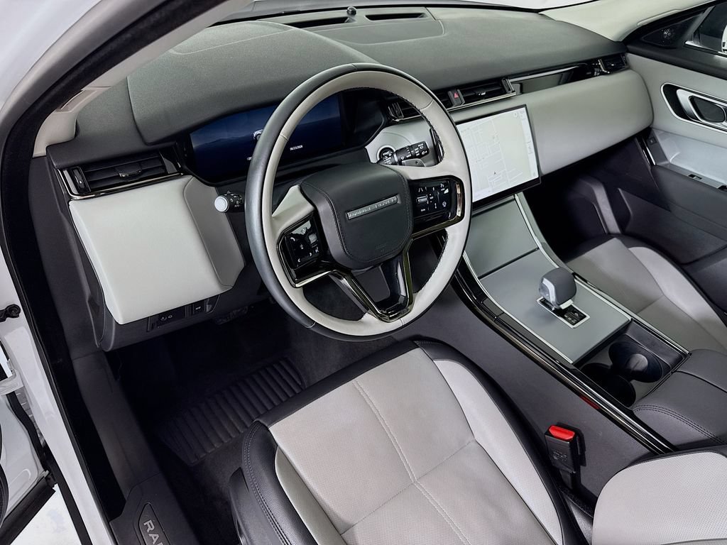 Used 2024 Land Rover Range Rover Velar S AWD/4WD image 9