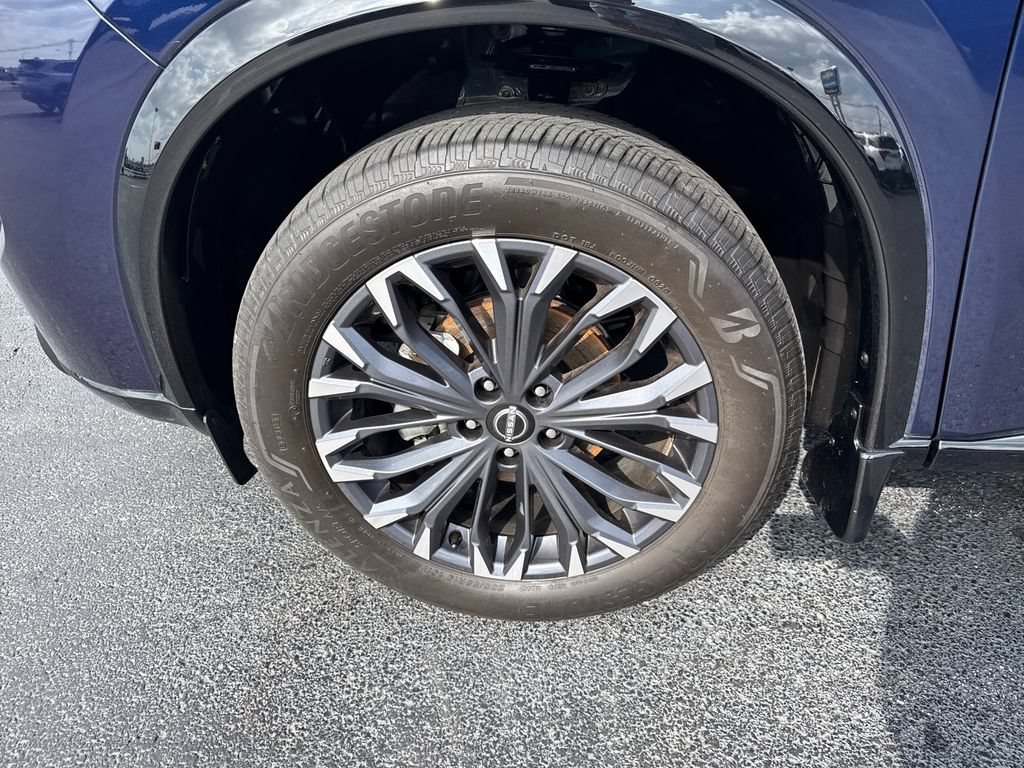 Used 2025 Nissan Rogue Platinum FWD image 30