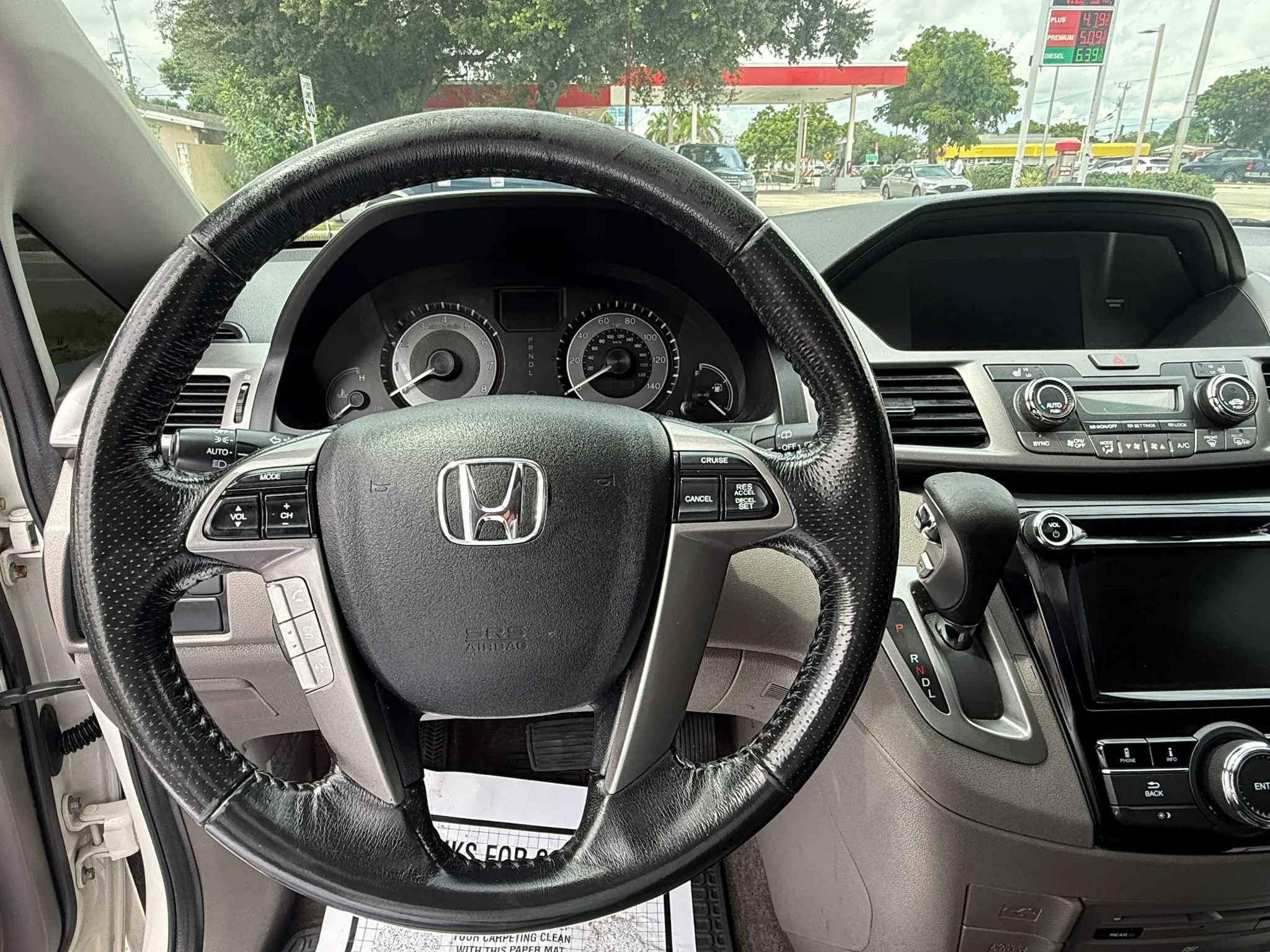 Used 2015 Honda Odyssey EX-L image 12