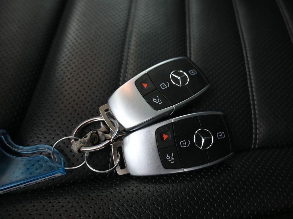 Used 2020 Mercedes-Benz GLC 43 AMG 4MATIC image 64