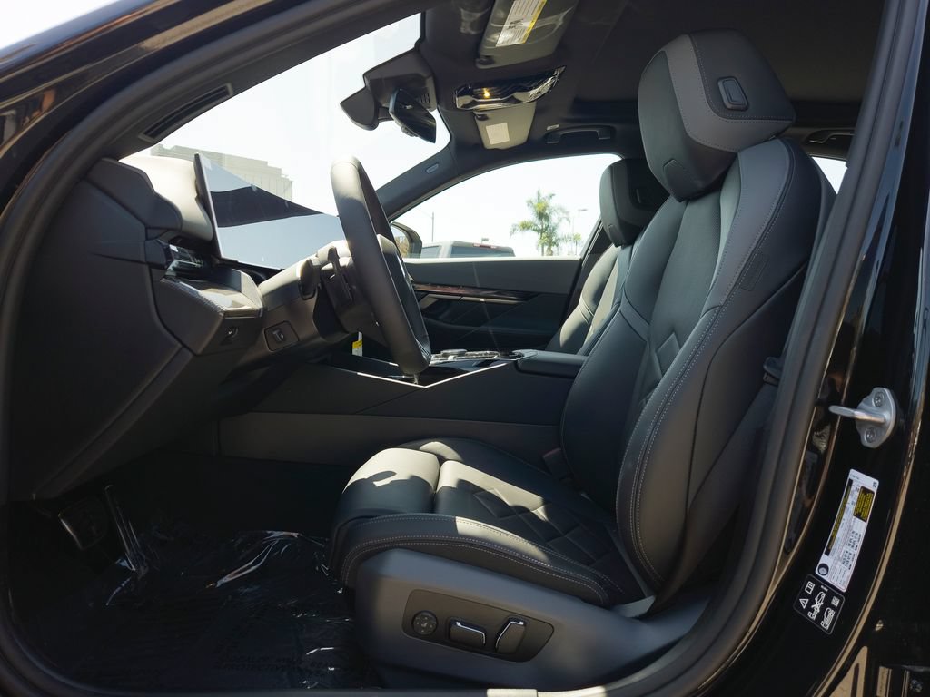 New 2027 BMW 540i xDrive w/ M Sport Package AWD/4WD image 13