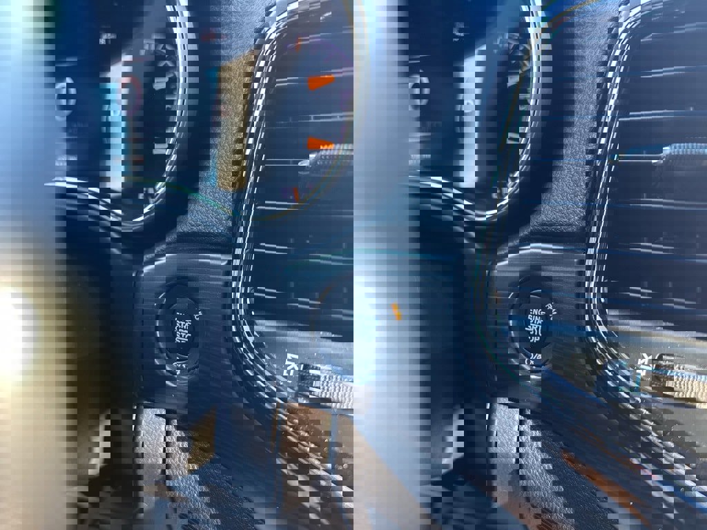 Used 2019 Jeep Grand Cherokee Altitude image 27