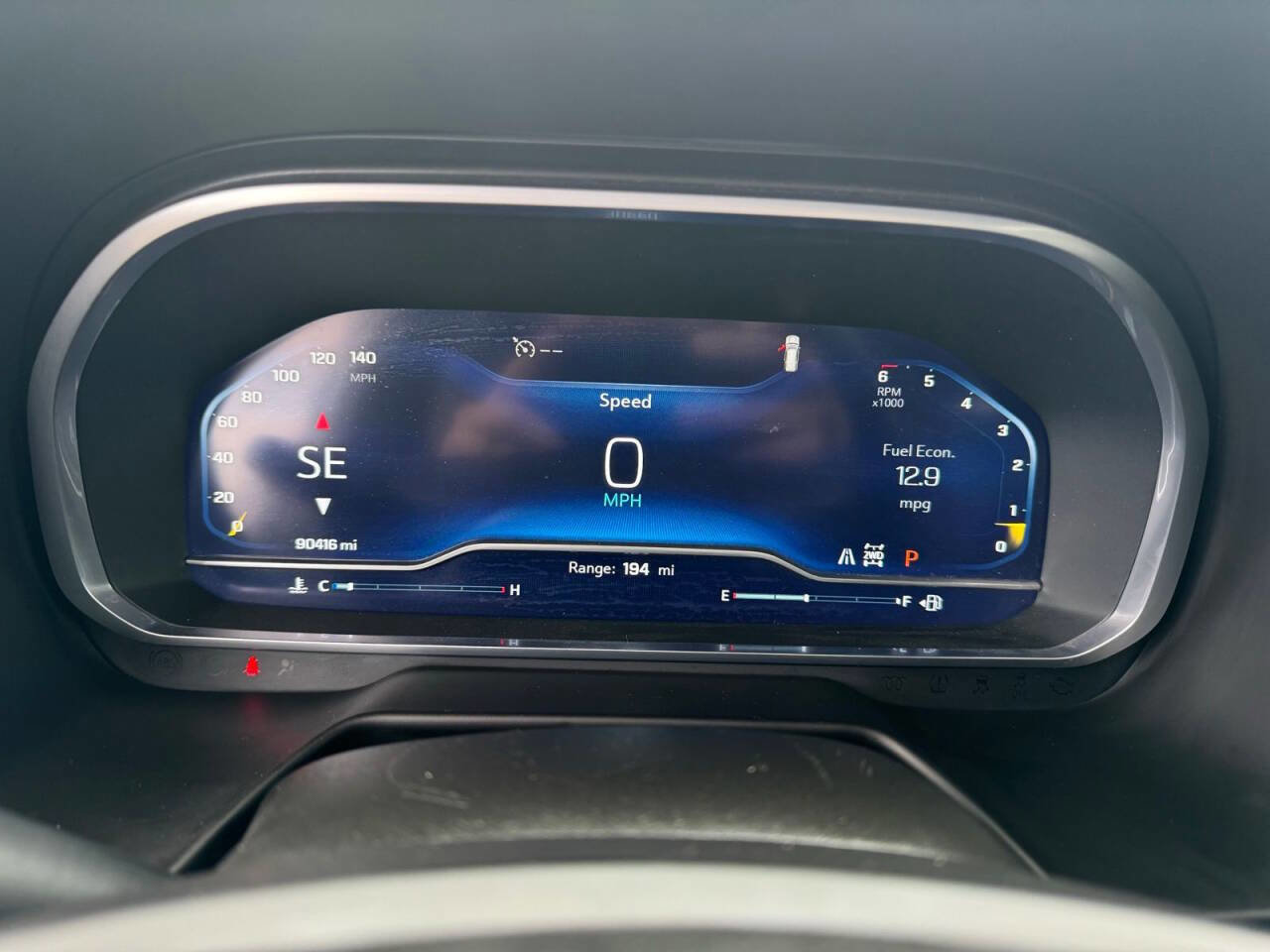 Used 2023 Chevrolet Suburban Premier image 23