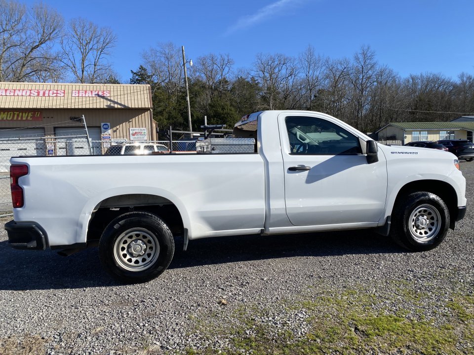 Used 2022 Chevrolet Silverado 1500 W/T w/ WT Value Package image 4