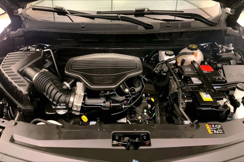 Used 2023 Cadillac XT6 Premium Luxury w/ Technology Package AWD/4WD image 9