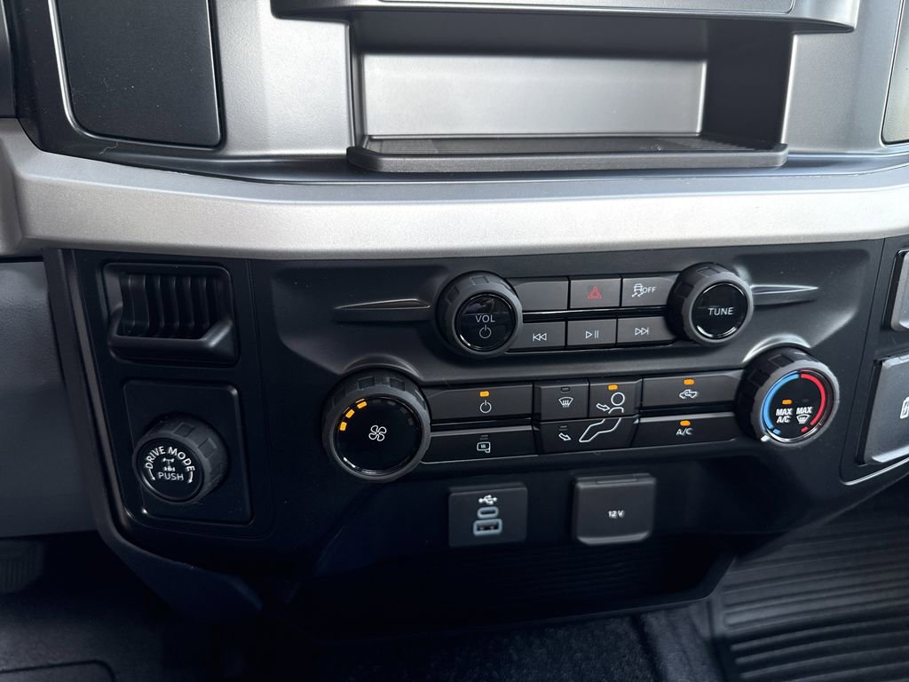 New 2026 Ford F350 XL w/ XL Chrome Package image 26