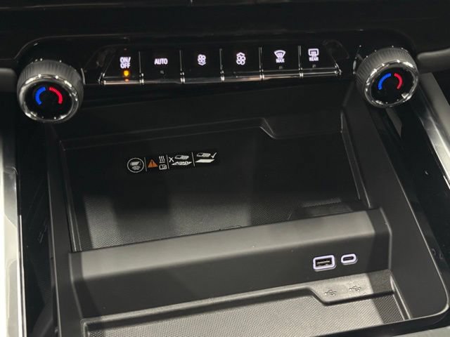 New 2026 Chevrolet Tahoe Premier AWD/4WD image 38