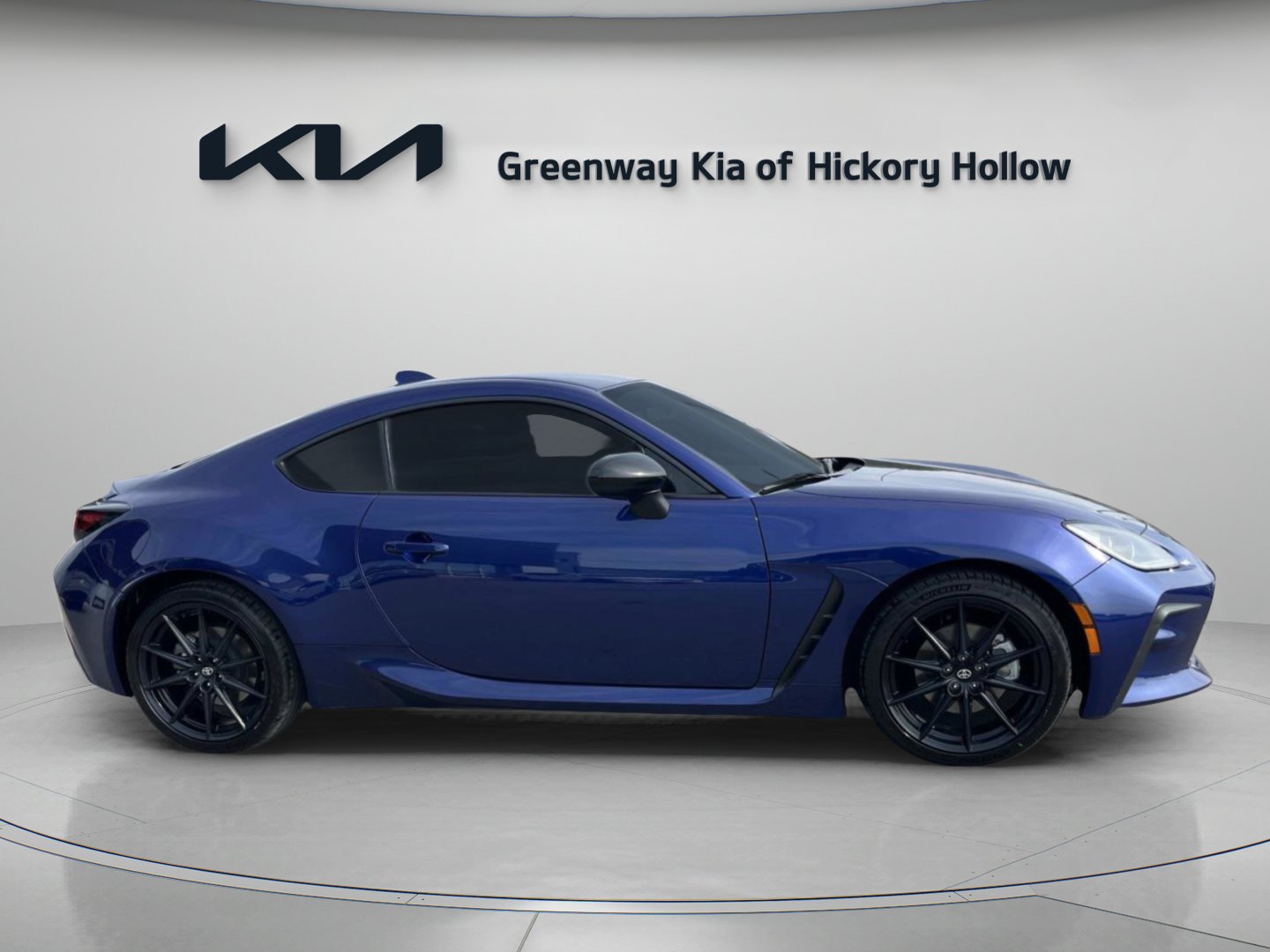 Used 2023 Toyota GR86 Premium image 2