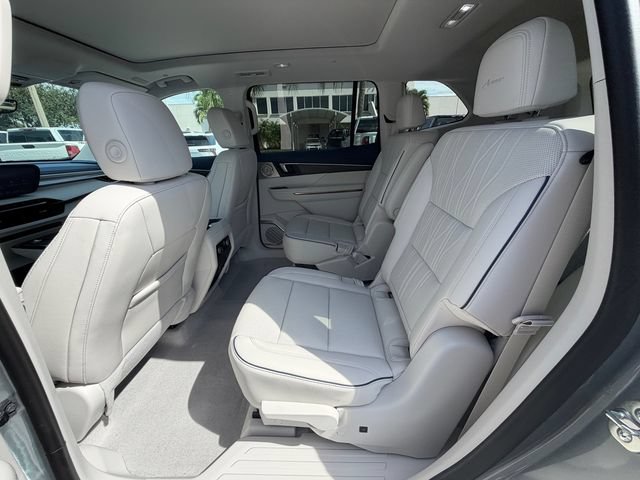 New 2026 Buick Enclave Avenir w/ Super Cruise Package FWD image 14