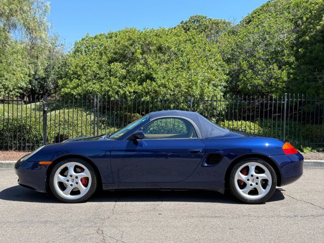 Used 2001 Porsche Boxster S RWD image 2