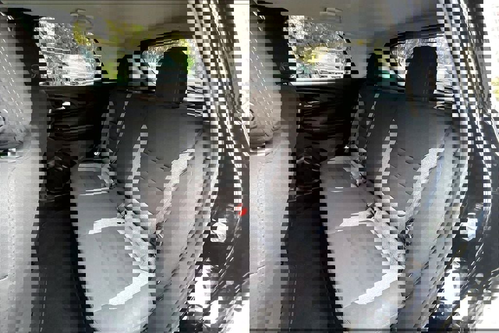 Used 2022 Chevrolet TrailBlazer LT w/ Driver Confidence Package image 19