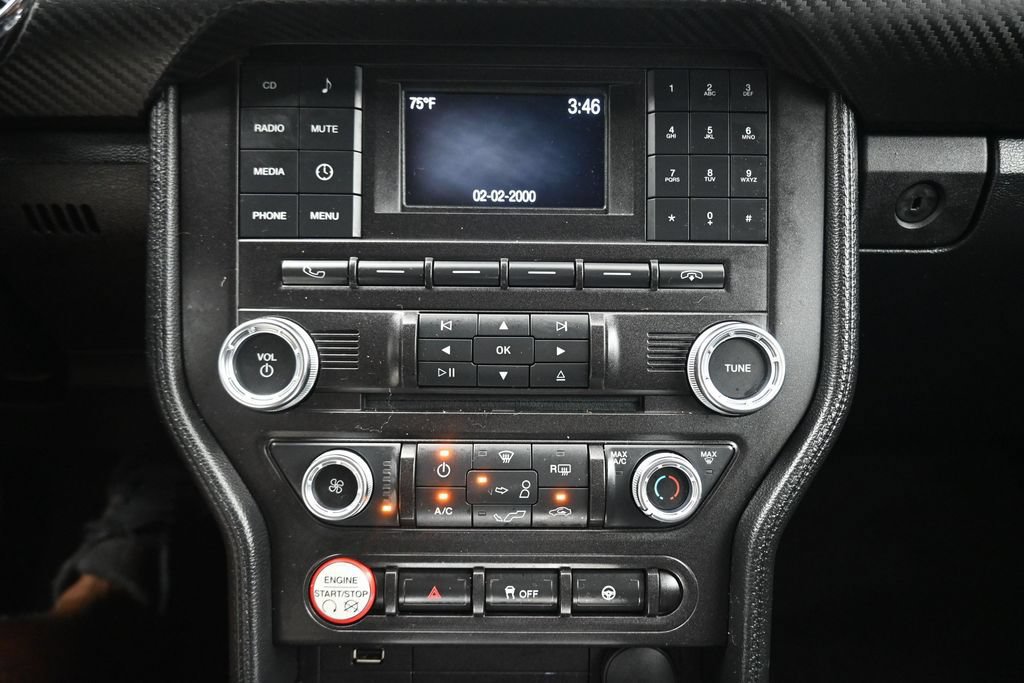 Used 2016 Ford Mustang Coupe RWD image 19