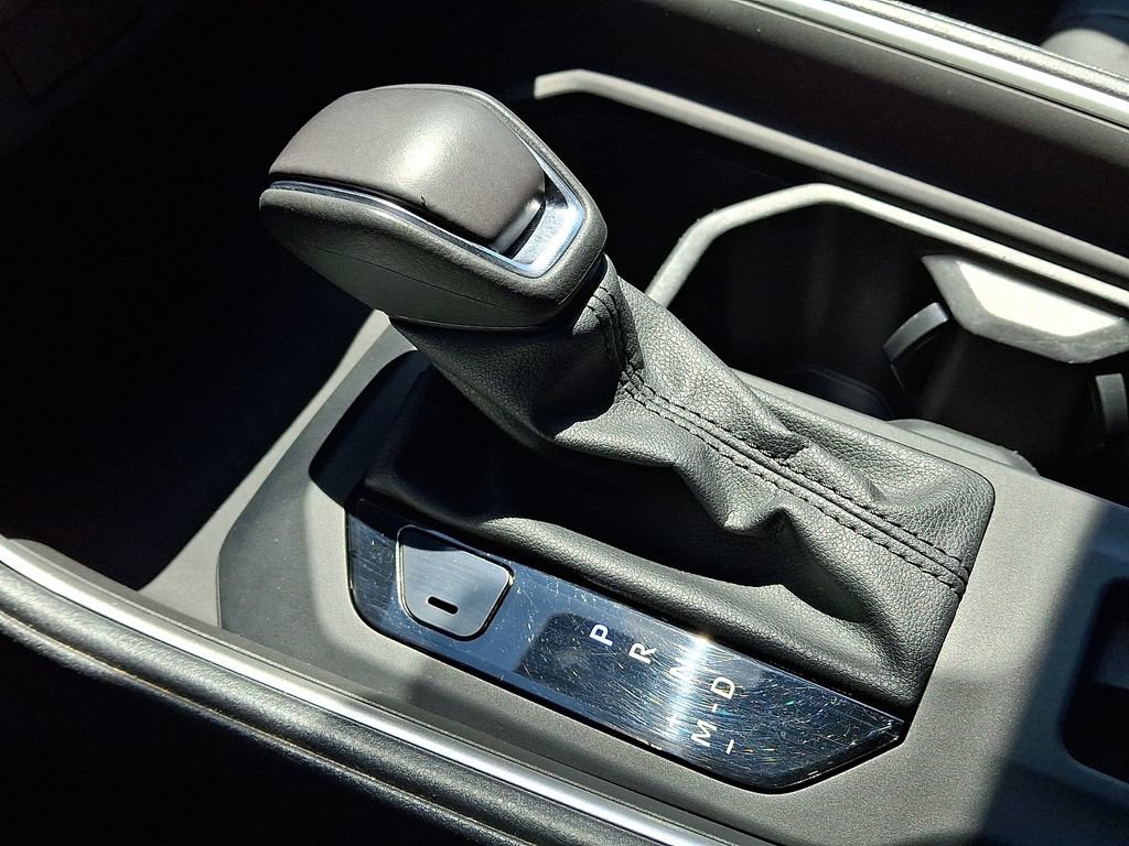 Used 2024 Toyota Grand Highlander AWD image 16