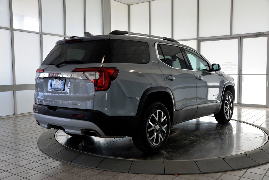 Used 2023 GMC Acadia SLE w/ Driver Convenience Package image 8