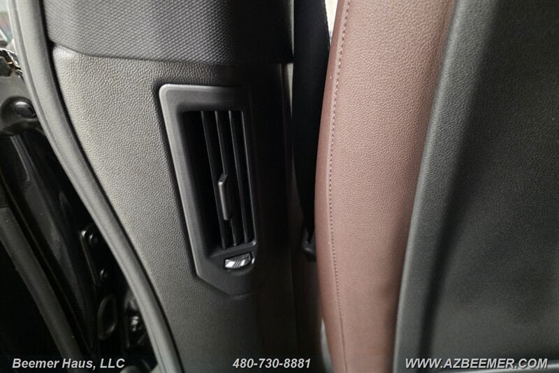 Used 2024 BMW iX xDrive50 AWD/4WD image 20