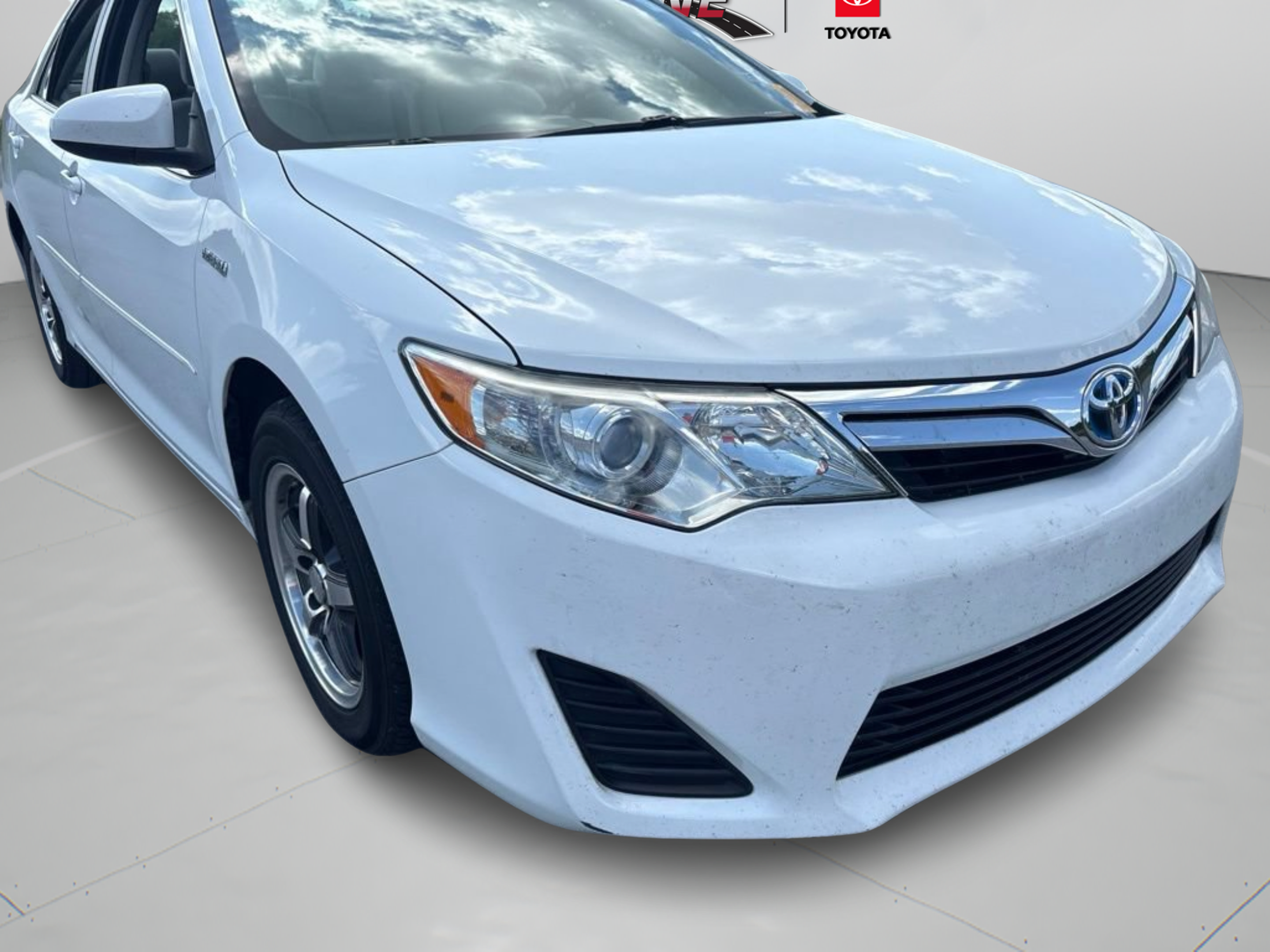 Used 2012 Toyota Camry LE FWD image 29