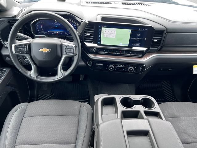 Used 2025 Chevrolet Silverado 3500 LT w/ Safety Package AWD/4WD image 2