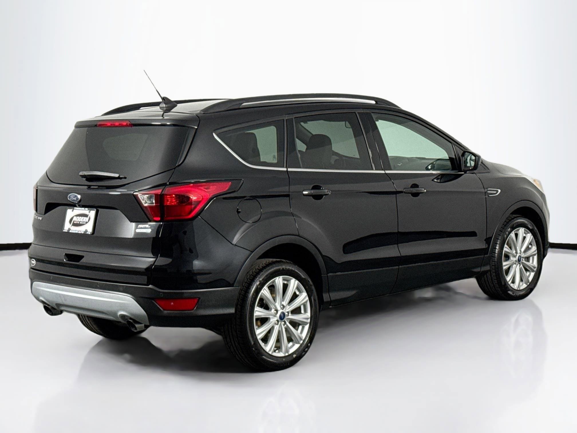 Used 2019 Ford Escape SEL AWD/4WD image 11