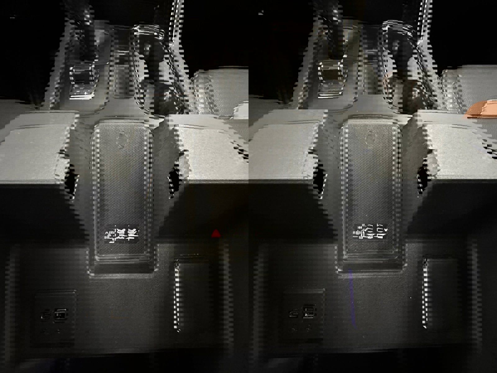 Used 2023 GMC Sierra 1500 AT4 w/ AT4 Preferred Package image 22