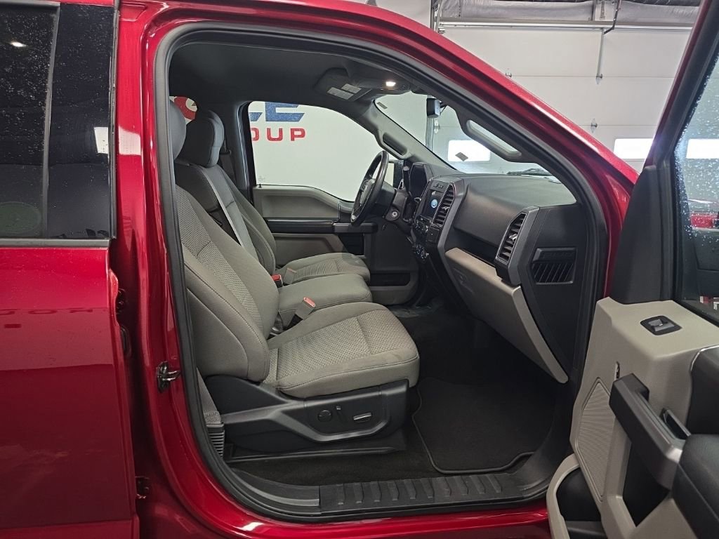 Used 2019 Ford F150 XLT w/ Equipment Group 302A Luxury image 21