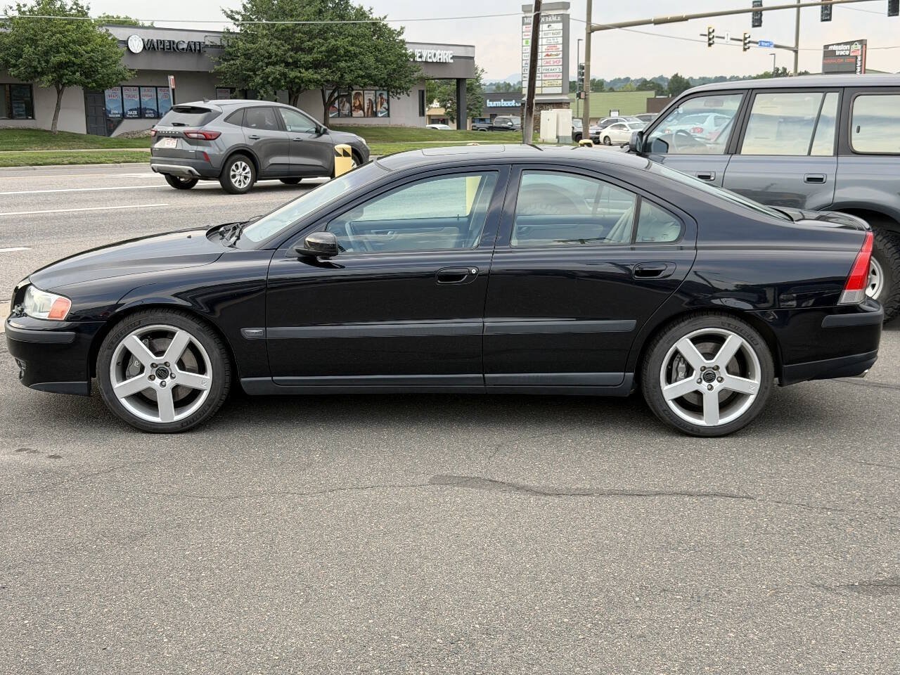 Used 2004 Volvo S60 R AWD/4WD image 11