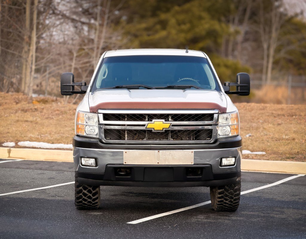 Used 2012 Chevrolet Silverado 3500 LT image 3