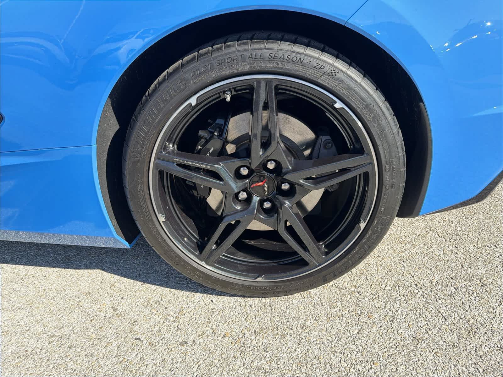 Used 2020 Chevrolet Corvette Stingray Coupe w/ Z51 Performance Package RWD image 30