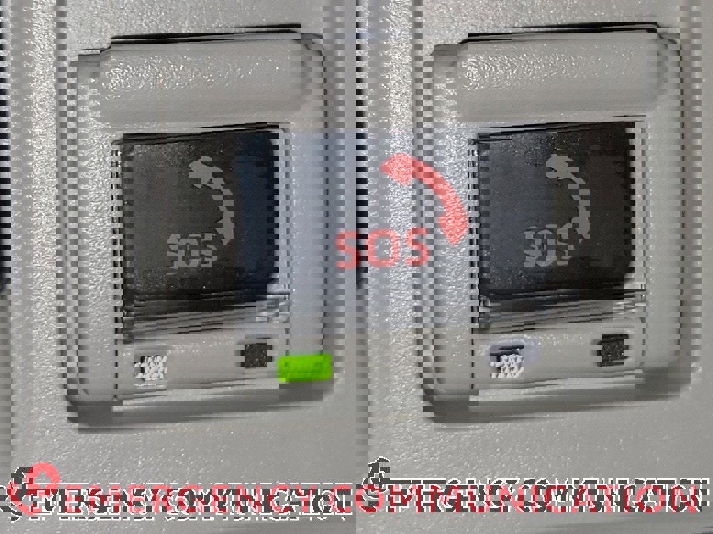 Certified 2021 Toyota Highlander XLE image 25