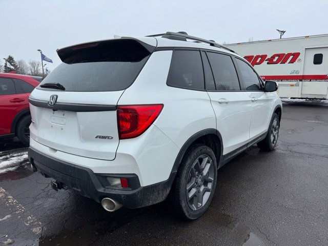 Used 2022 Honda Passport EX-L image 2