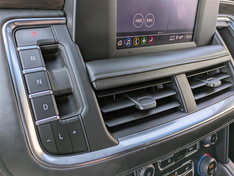 Used 2023 Chevrolet Suburban LS image 27