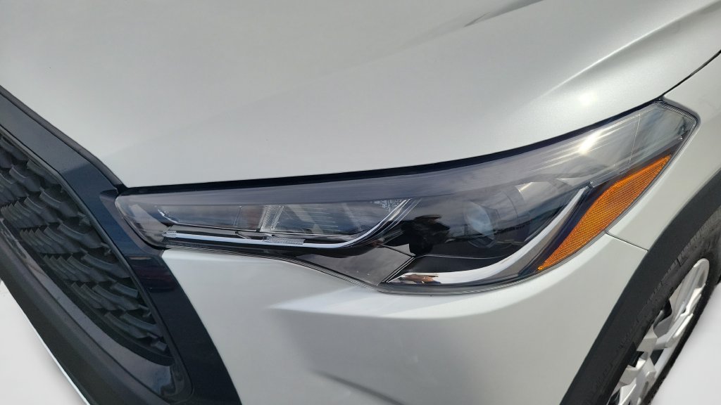 Used 2025 Toyota Corolla Cross L FWD image 22