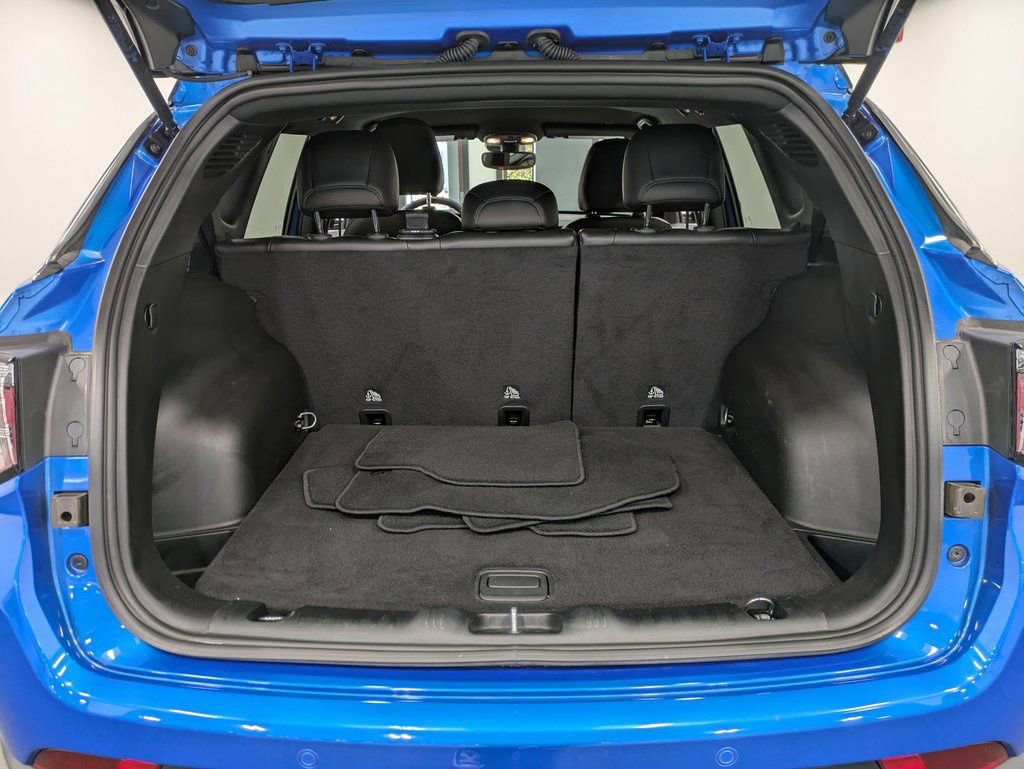 Used 2024 Jeep Compass Limited image 25