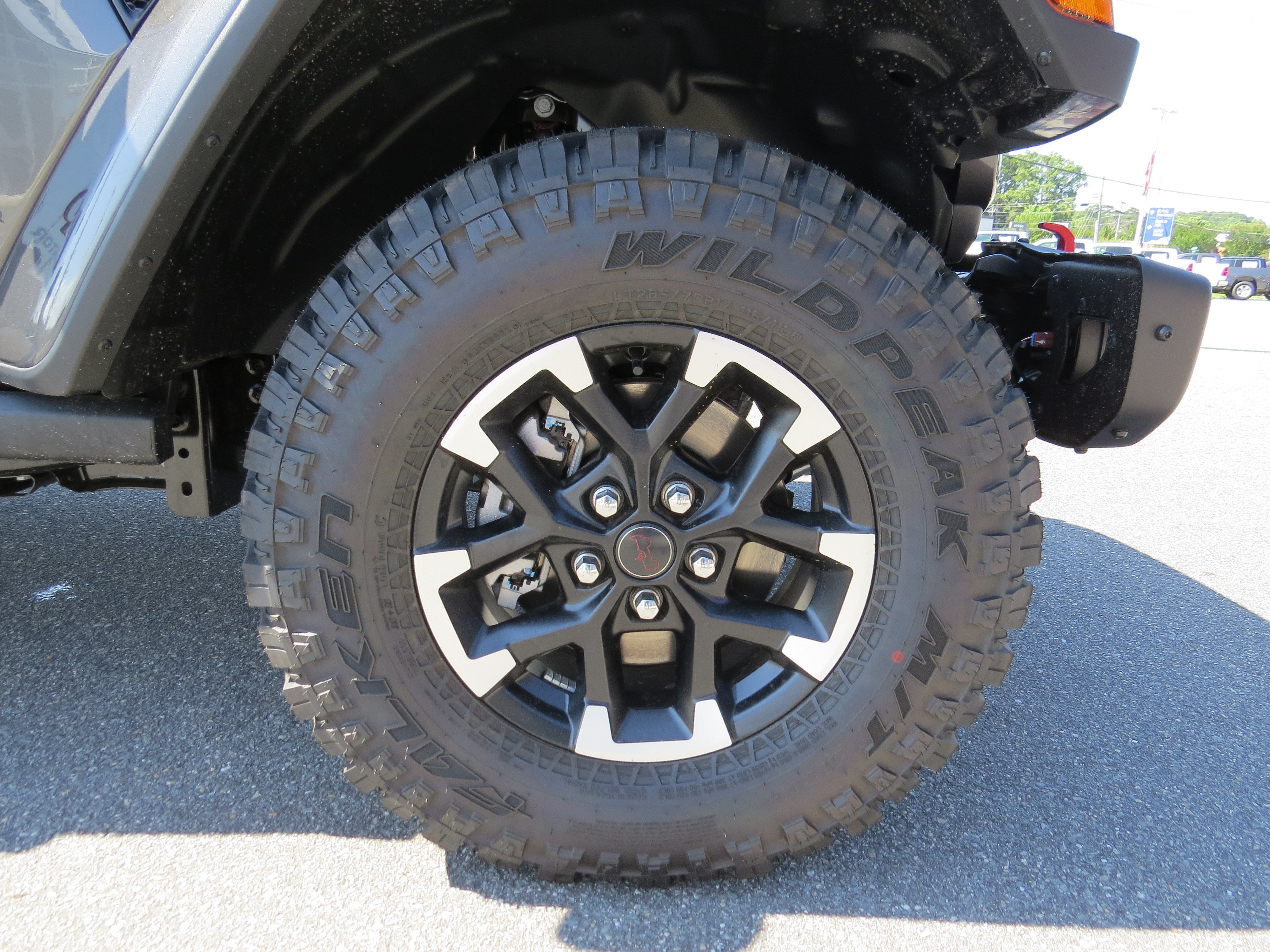 New 2025 Jeep Gladiator Rubicon AWD/4WD image 11
