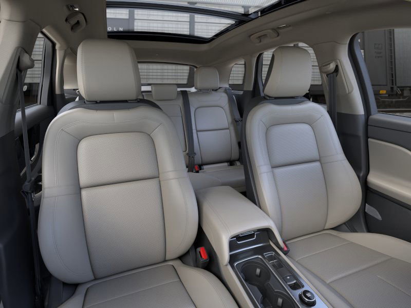 New 2026 Lincoln Corsair Premiere image 10