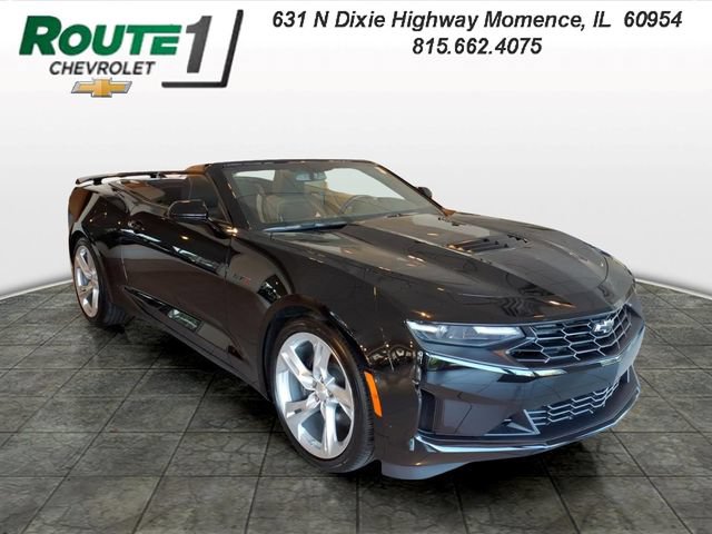 Used 2023 Chevrolet Camaro LT w/ Technology Package RWD image 4