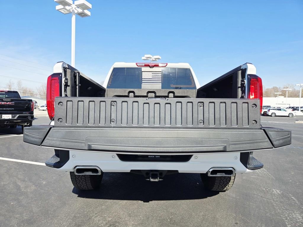 Used 2025 GMC Sierra 1500 AT4 w/ AT4 Premium Package image 19