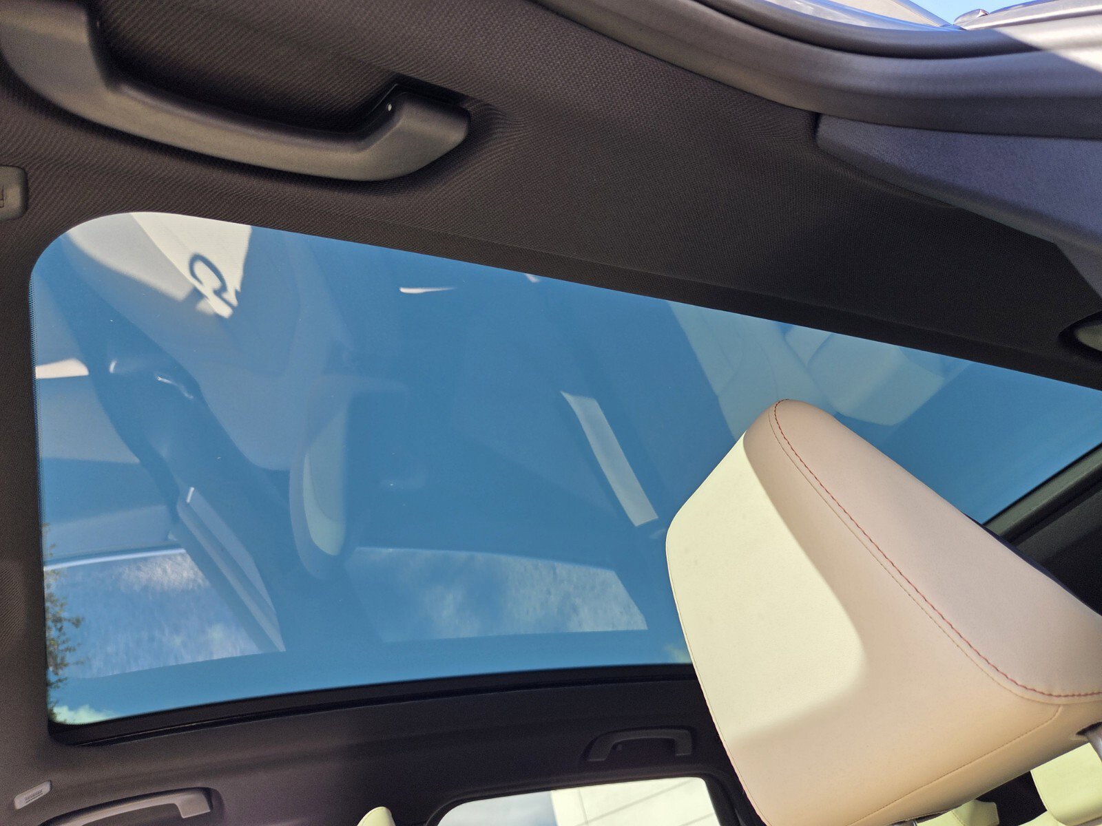 Certified 2025 BMW X3 xDrive30i w/ Premium Package image 20