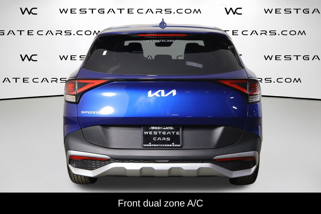Used 2025 Kia Sportage EX image 4