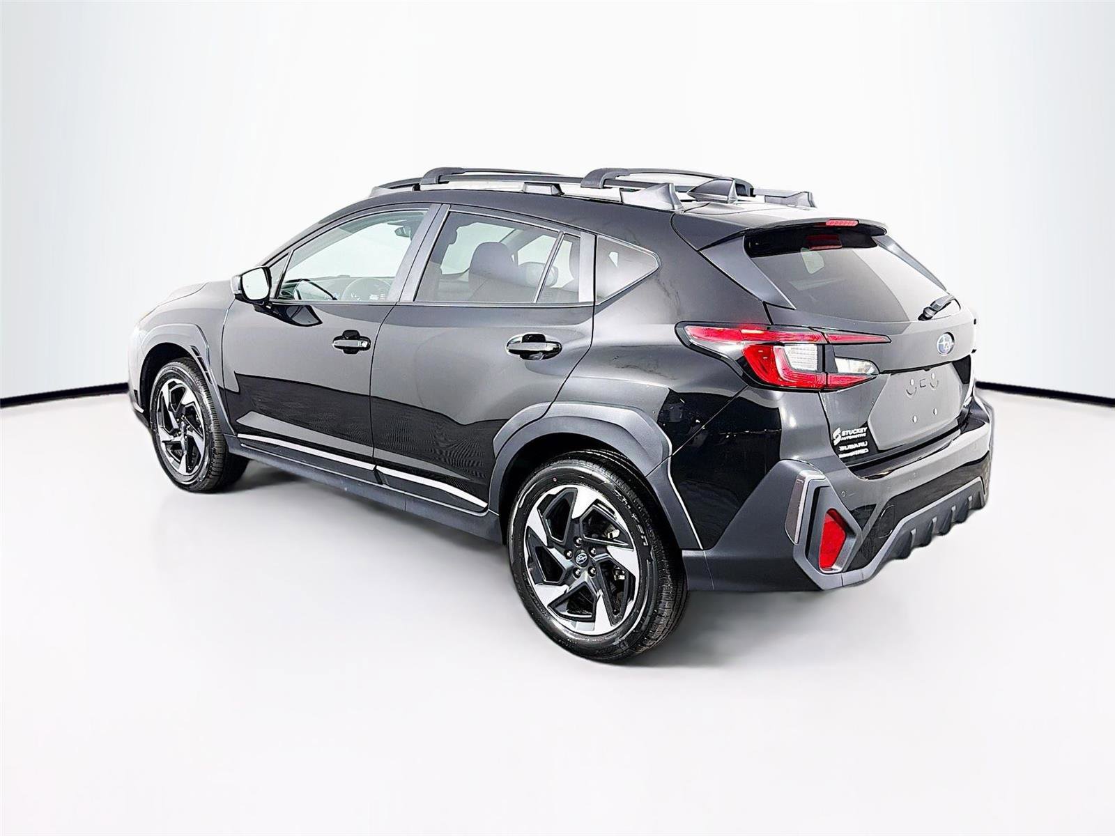 Used 2024 Subaru Crosstrek 2.5i Limited w/ Crosstrek Mirror Package image 5