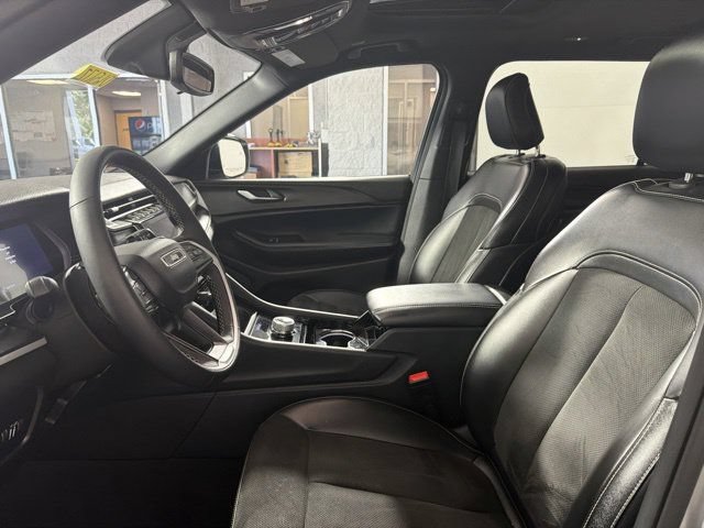 Certified 2023 Jeep Grand Cherokee L Laredo AWD/4WD image 18