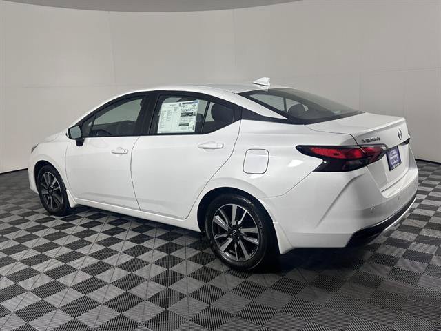 New 2025 Nissan Versa SV w/ Trunk Package FWD image 6