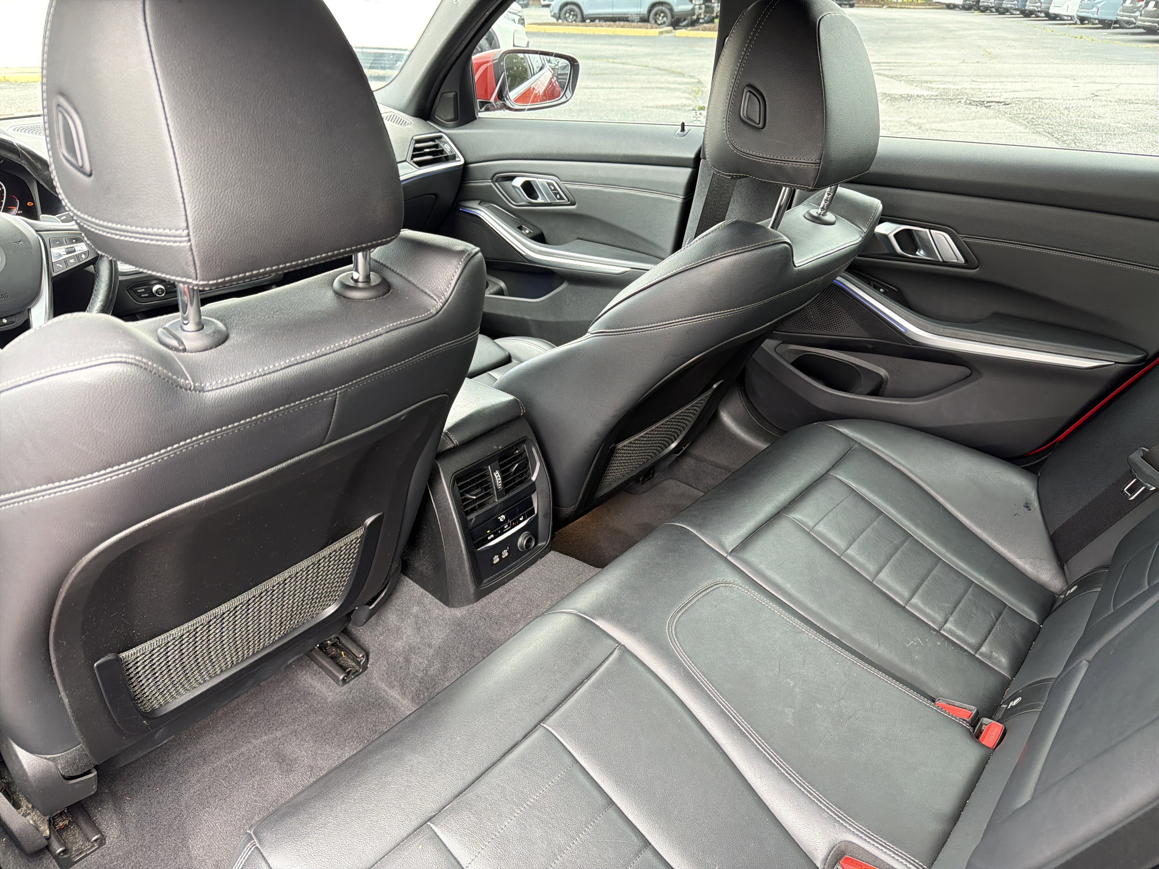 Used 2019 BMW 330i xDrive Sedan w/ Convenience Package AWD/4WD image 19