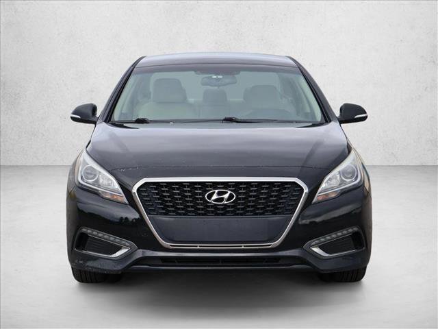 Used 2016 Hyundai Sonata SE FWD image 2
