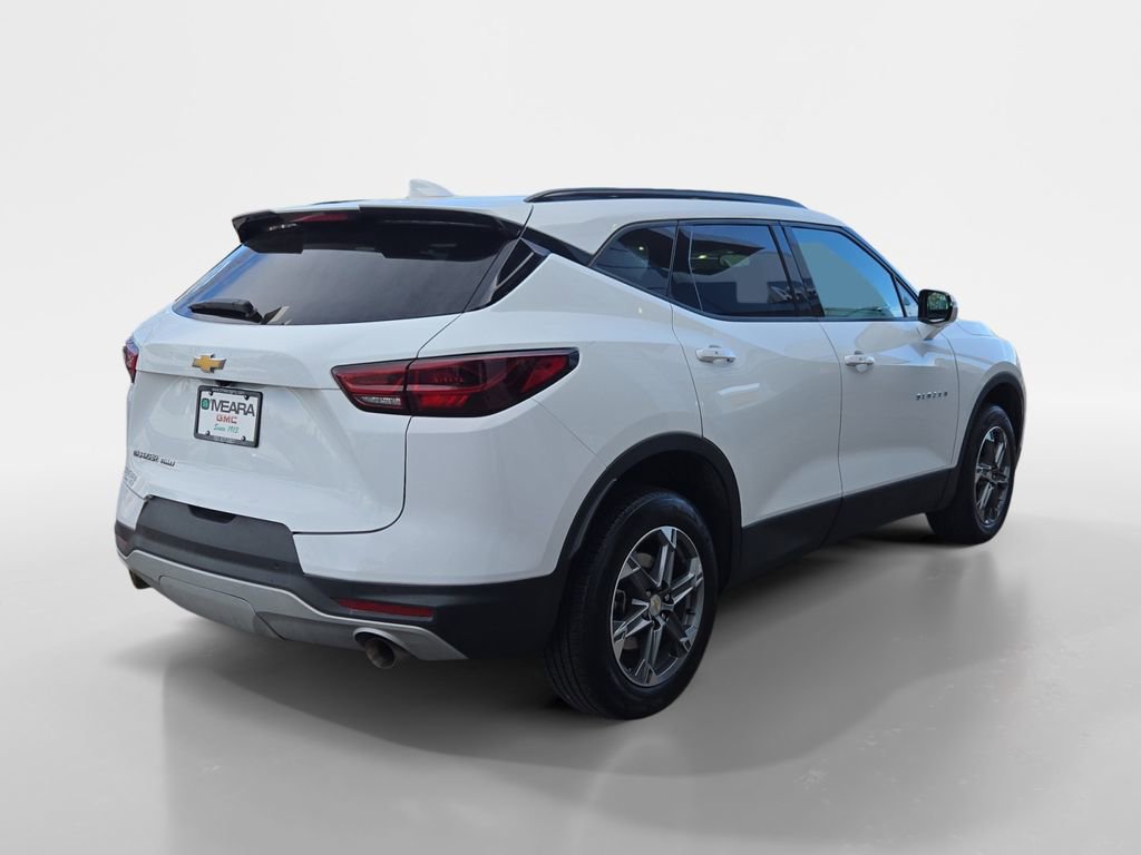Used 2024 Chevrolet Blazer LT image 5