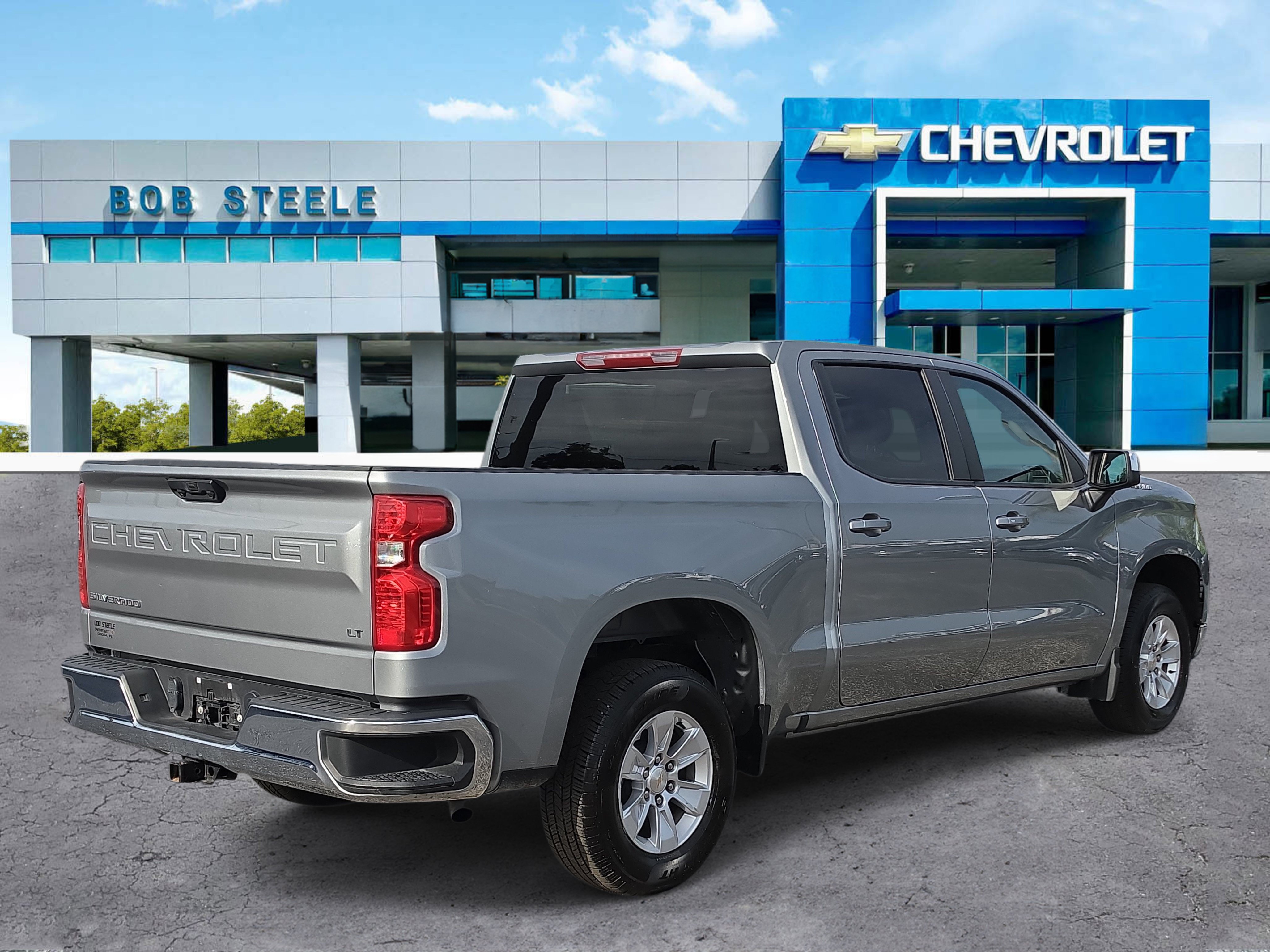 Certified 2025 Chevrolet Silverado 1500 LT RWD image 4